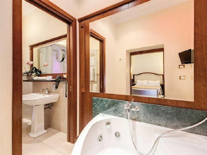 Esedra Inn Рим Екстер'єр фото